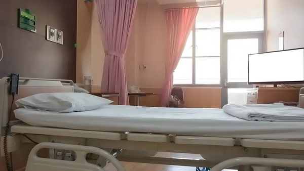 迁入深圳户口什么条件_二十年后重刷《再生缘》，依旧觉得孟丽君和皇甫少华最为般配 依旧觉得孟表看财务报就是