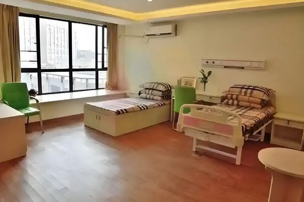 留学生深圳户口申请条件_第85期黄晓明：凡事淡然一笑是我目前最希望的状态 然一笑是我标间内有间双人